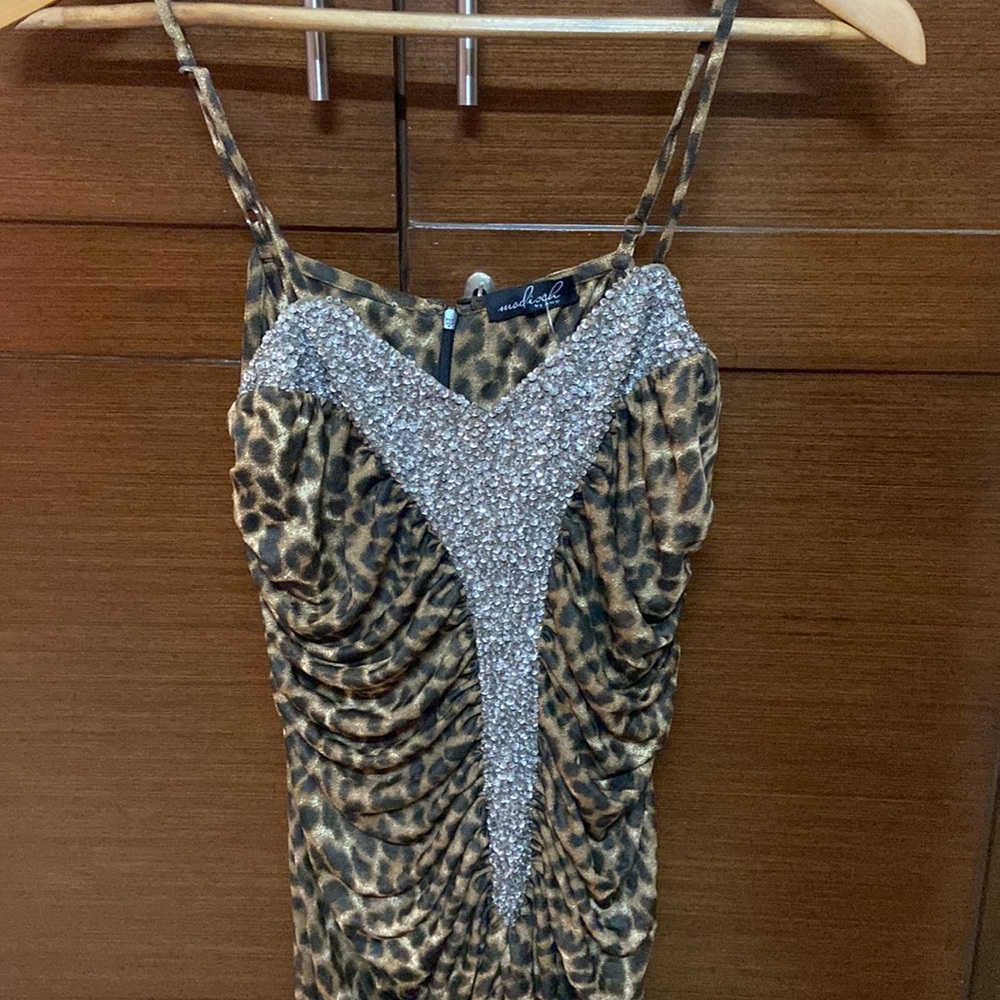 Beautiful cocktail dress - Picture 4 of 6
